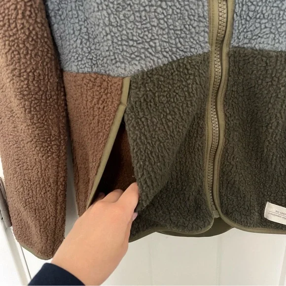 Women’s REI Color Block Fleece Jacket - Picture 4 of 6